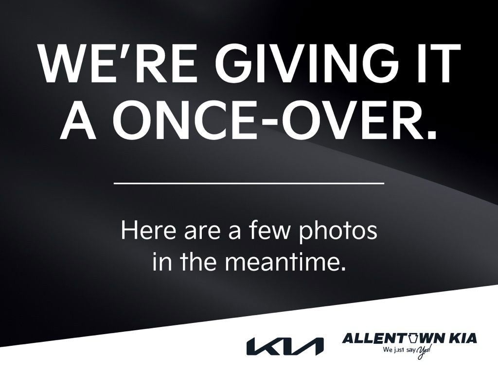 Used 2023 Kia Forte LXS w/ LXS Technology Package image 6