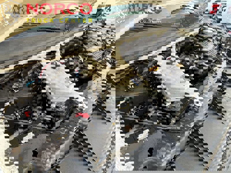 Used 2014 Chevrolet Express 2500 image 24