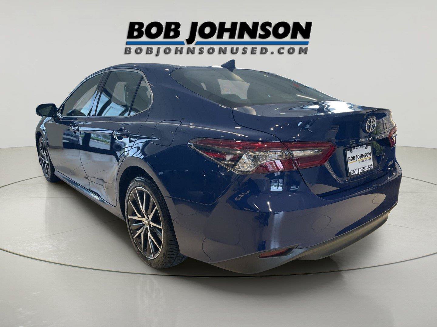 Used 2023 Toyota Camry XLE w/ Navigation Package FWD image 5