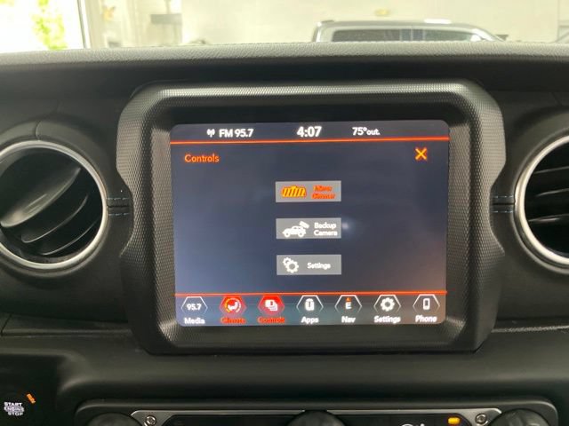 Used 2022 Jeep Wrangler Unlimited Rubicon 4xe AWD/4WD image 54