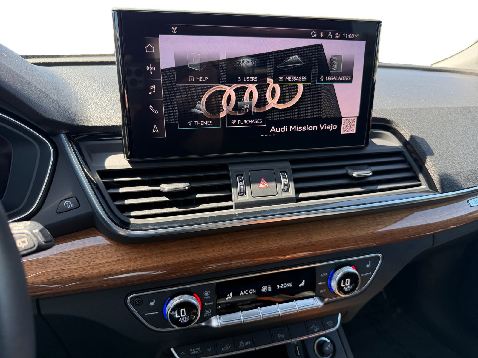 Used 2023 Audi Q5 e Premium w/ Convenience Package AWD/4WD image 12