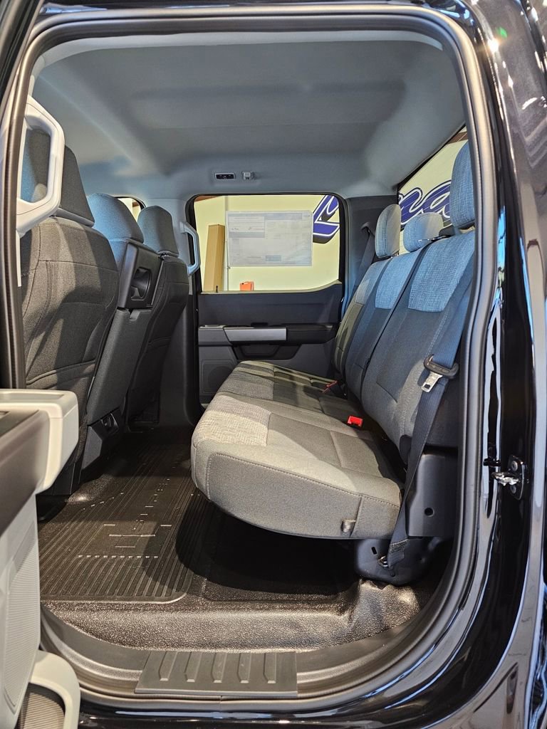New 2026 Ford F350 XLT image 27