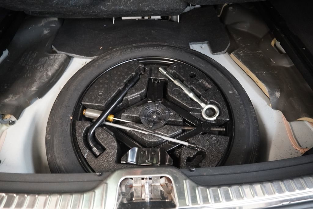 Used 2017 Volvo XC60 T5 Inscription w/ Preferred Option Package image 13