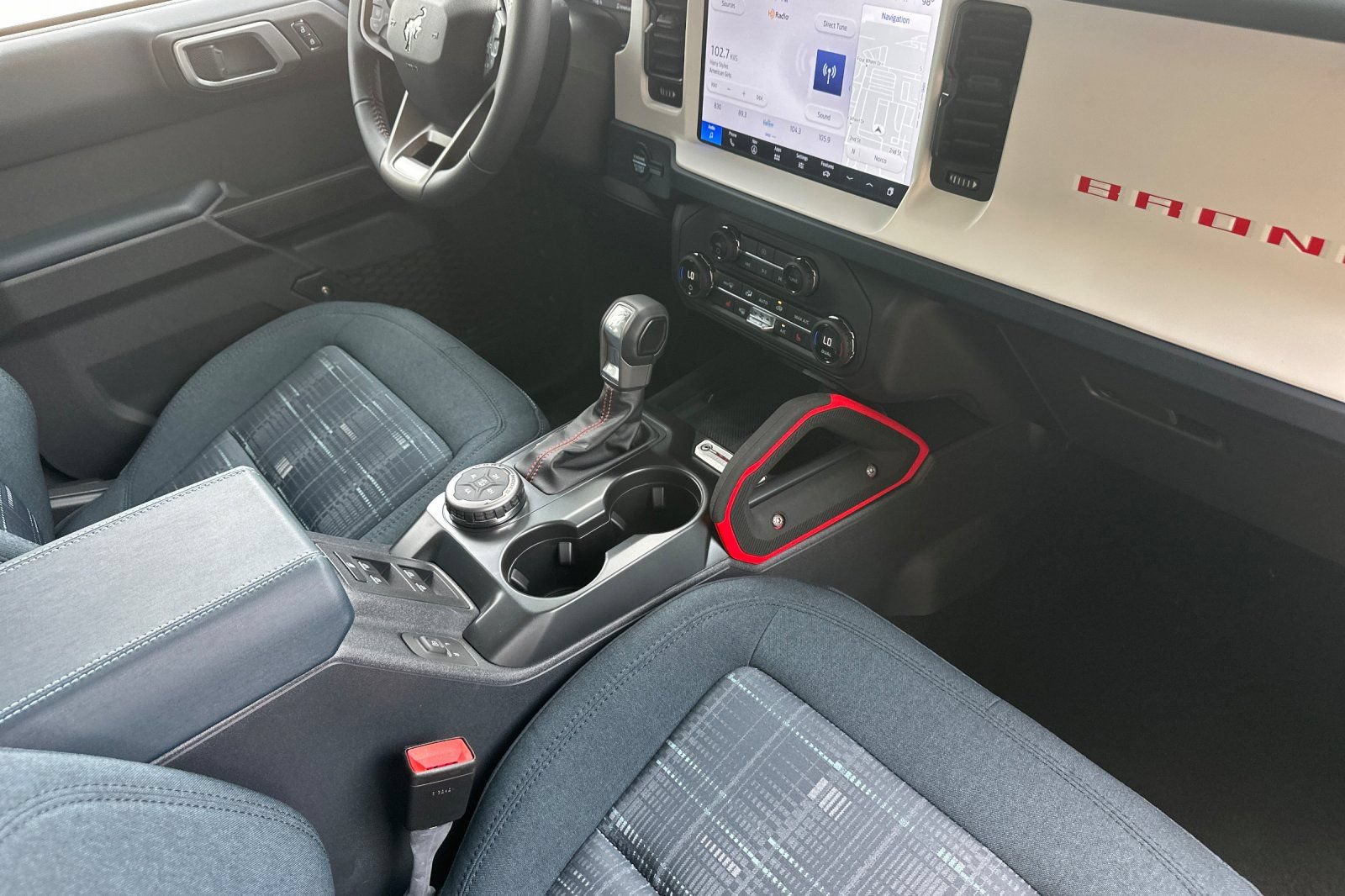 New 2026 Ford Bronco Heritage Edition AWD/4WD image 16