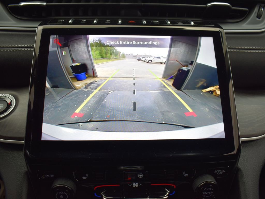 Used 2023 Jeep Grand Cherokee L Limited image 19