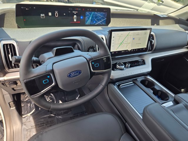 New 2026 Ford Expedition Active AWD/4WD image 6