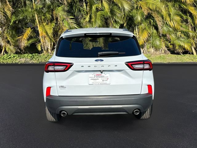 Used 2025 Ford Escape ST-Line image 6