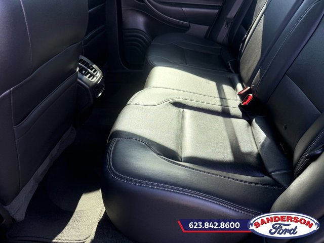 Certified 2018 Ford Taurus SEL w/ Equipment Group 201A FWD image 16