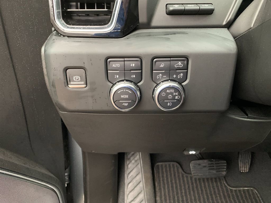 Used 2023 GMC Sierra 1500 Denali Ultimate image 33