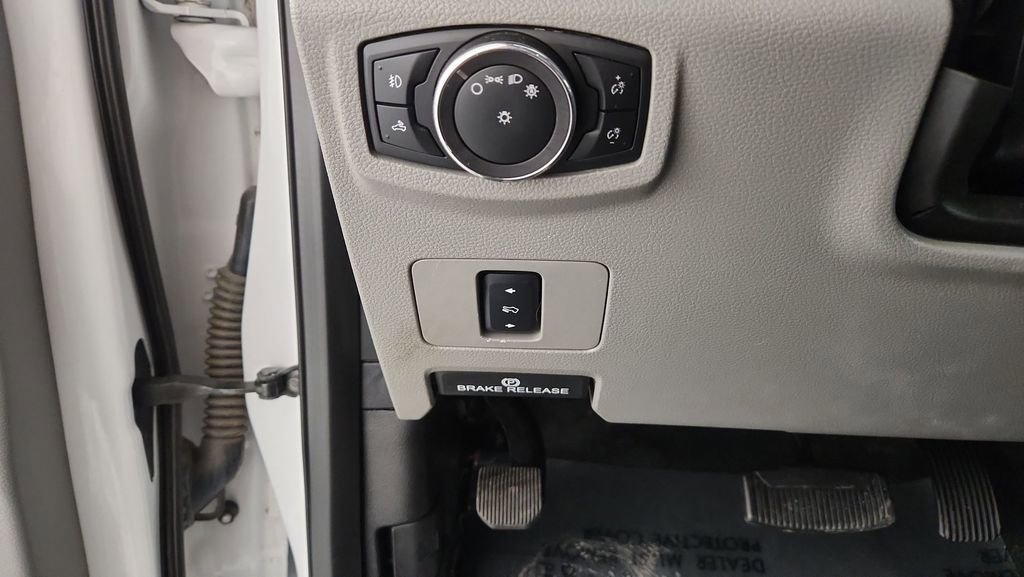 Used 2017 Ford F250 XLT w/ XLT Value Package image 18