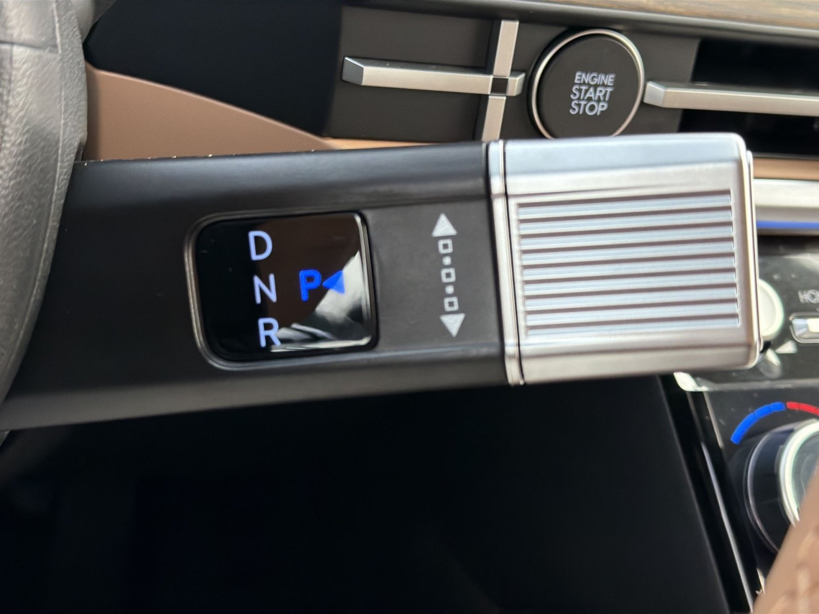 New 2026 Hyundai Santa Fe Limited FWD image 22