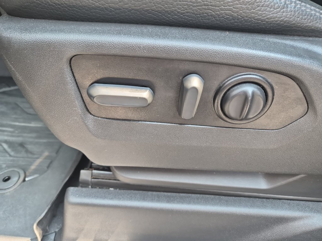 Used 2021 GMC Sierra 1500 Denali AWD/4WD image 12