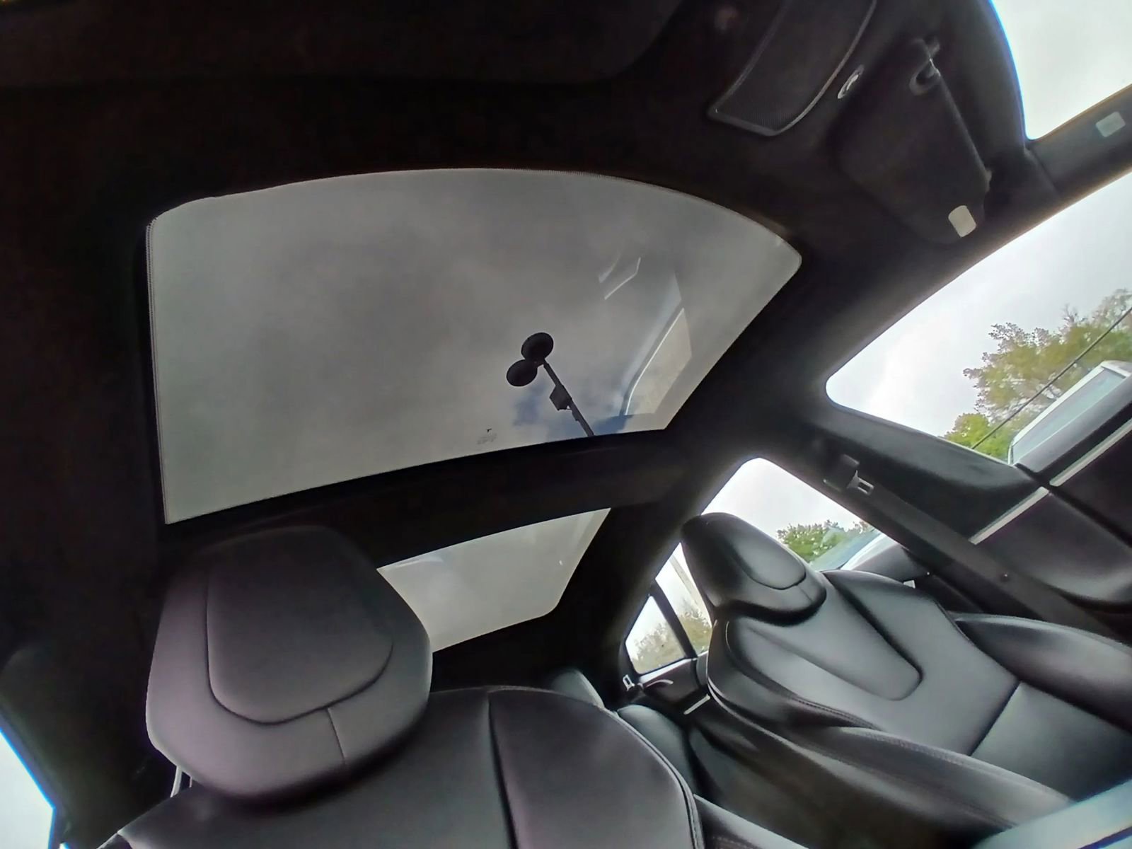 Used 2017 Tesla Model S 100D image 17