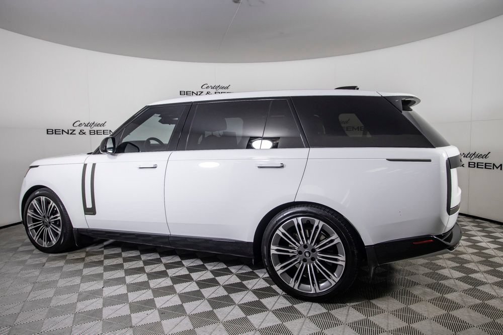 Used 2023 Land Rover Range Rover Long Wheelbase Autobiography AWD/4WD image 13