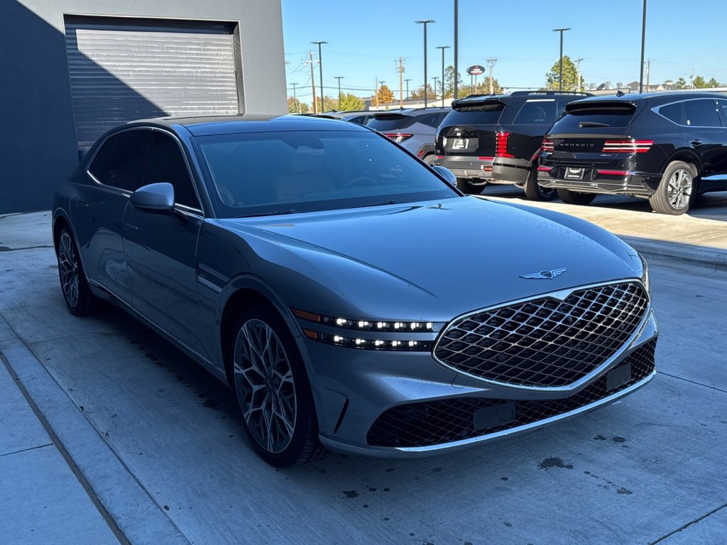 Used 2025 Genesis G90 3.5T image 10