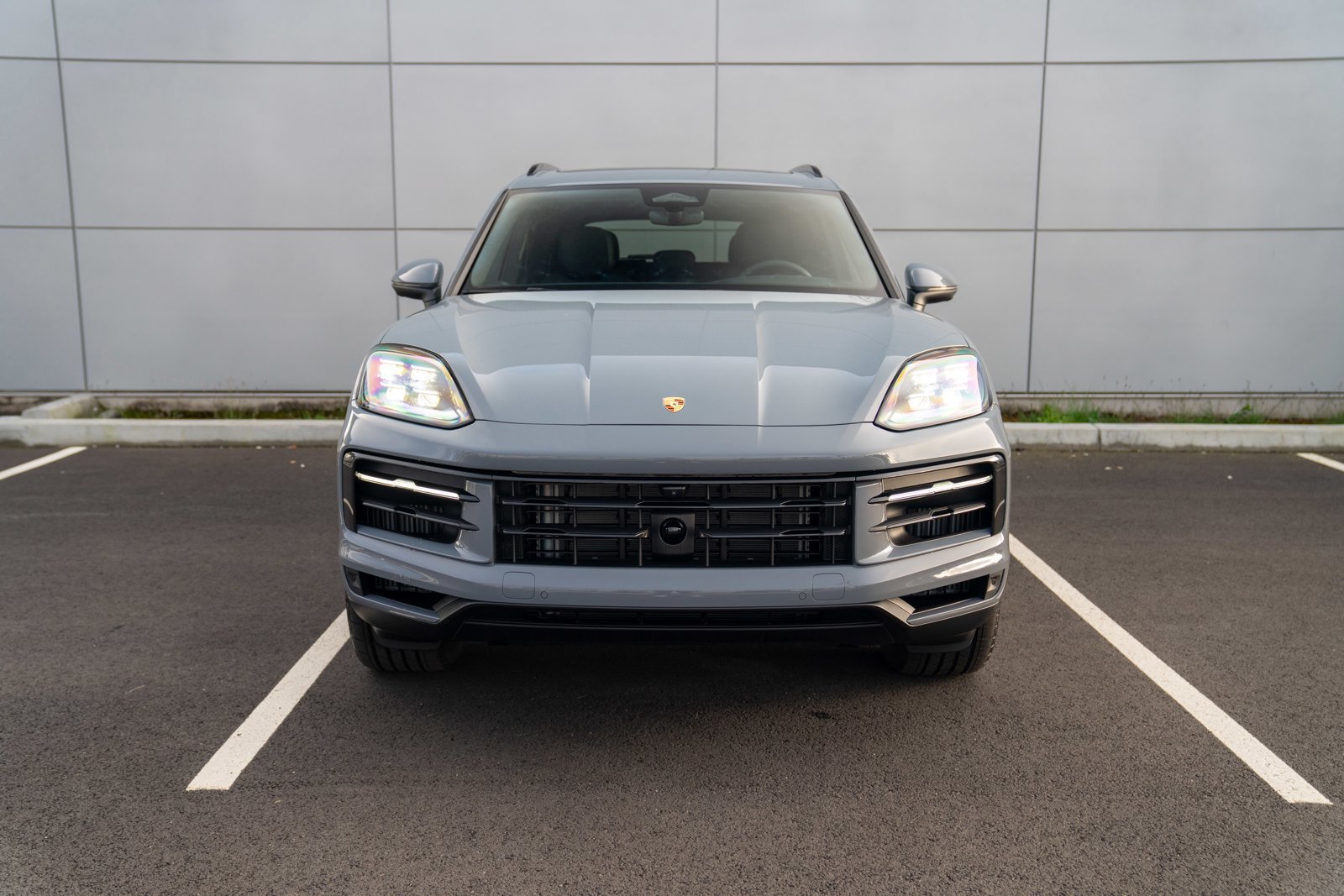 Certified 2026 Porsche Cayenne AWD/4WD image 6