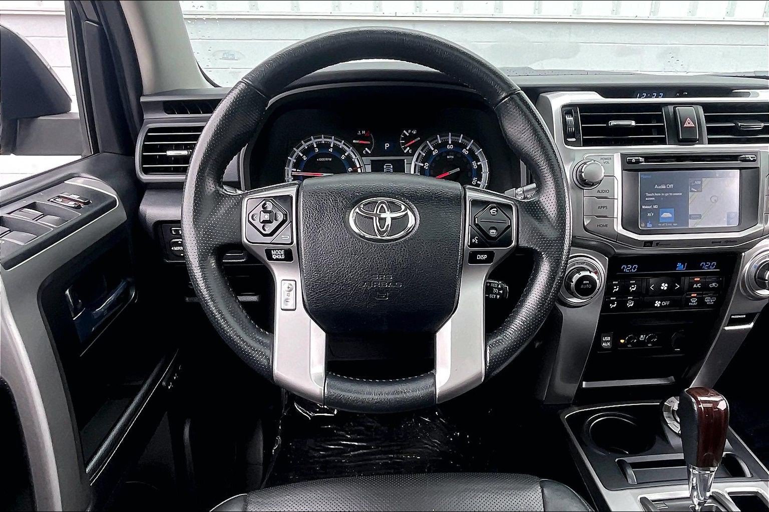 Used 2018 Toyota 4Runner Limited AWD/4WD image 6