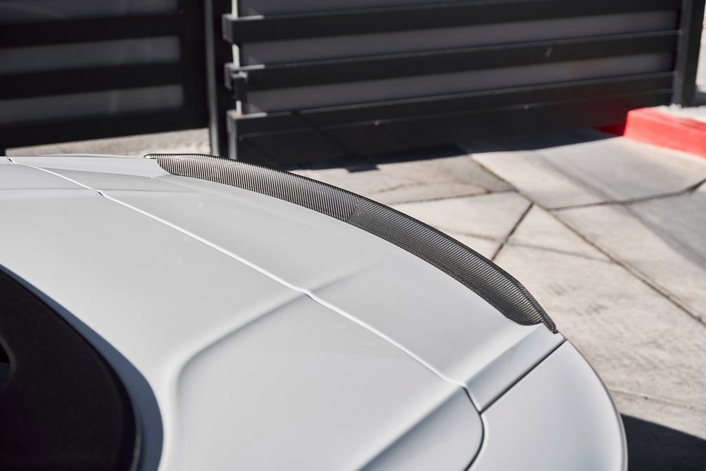 Used 2023 Aston Martin DBS Superleggera Volante RWD image 15