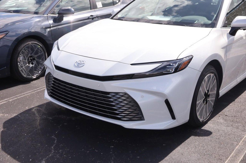 New 2026 Toyota Camry XLE AWD/4WD image 2