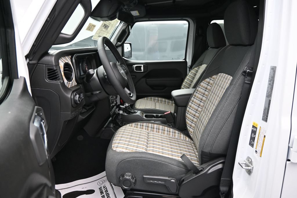 New 2026 Jeep Wrangler Unlimited Sport AWD/4WD image 9