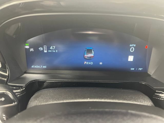 Certified 2023 Lincoln Corsair AWD w/ Equipment Group 101A image 18