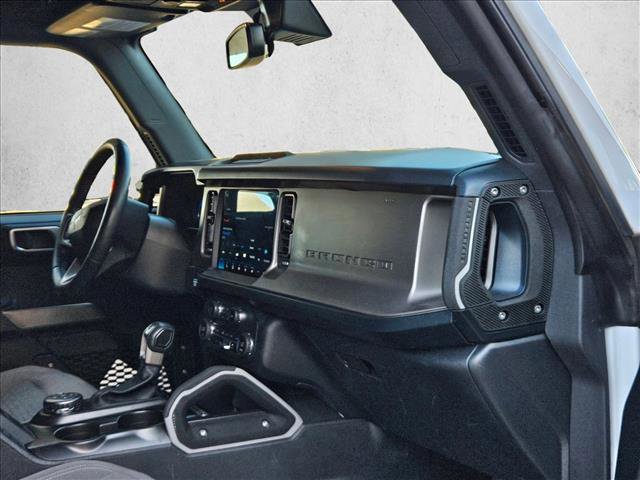 Used 2023 Ford Bronco Outer Banks AWD/4WD image 16