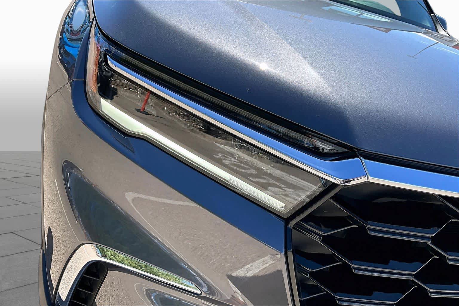 Used 2025 Honda Pilot Touring image 28