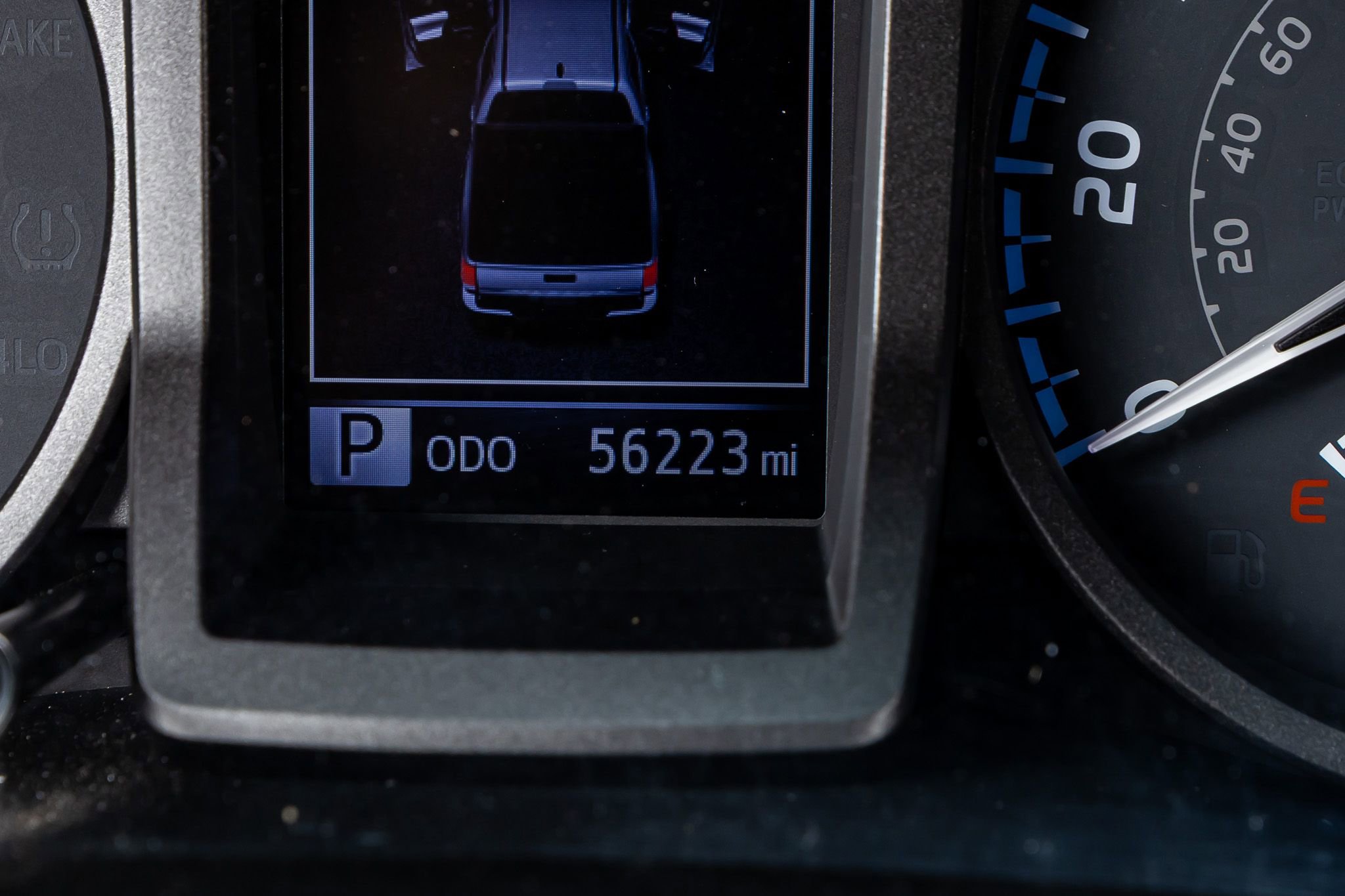 Used 2016 Toyota Tacoma TRD Sport image 20