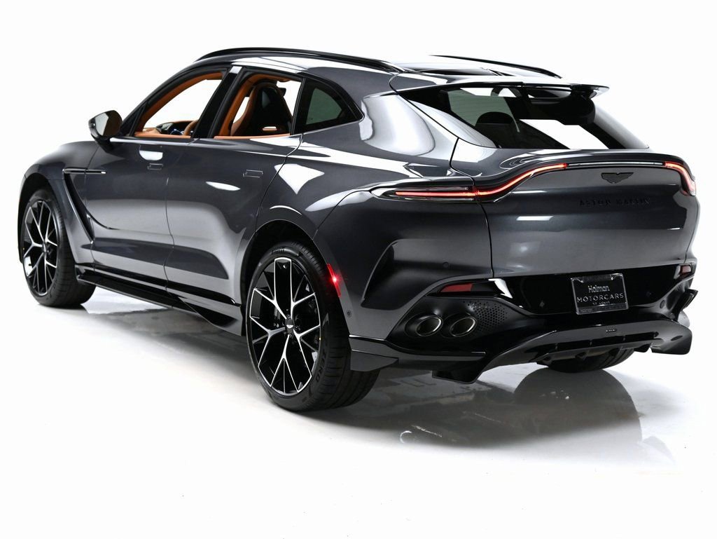 New 2026 Aston Martin DBX 707 image 6