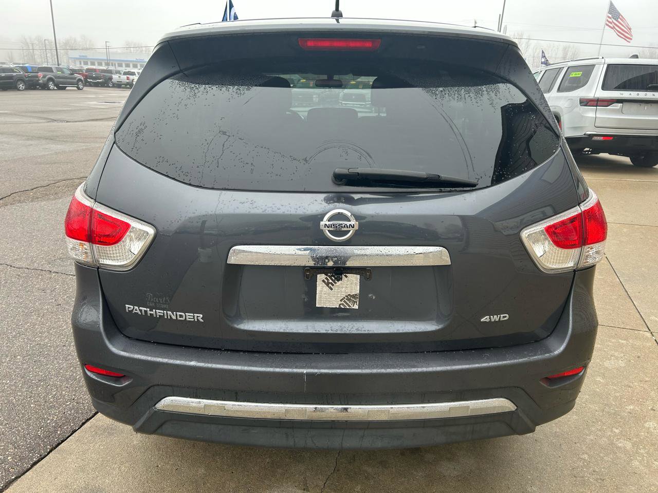 Used 2013 Nissan Pathfinder S AWD/4WD image 6