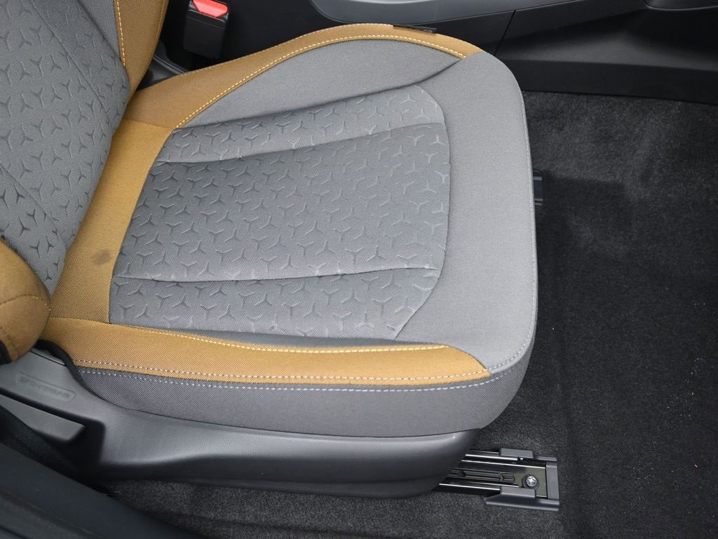 Certified 2025 Subaru Crosstrek 2.5i Sport w/ Crosstrek Mirror Package image 11