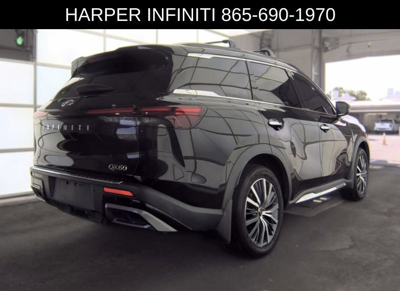 Used 2023 INFINITI QX60 Autograph w/ Cargo Package AWD/4WD image 3