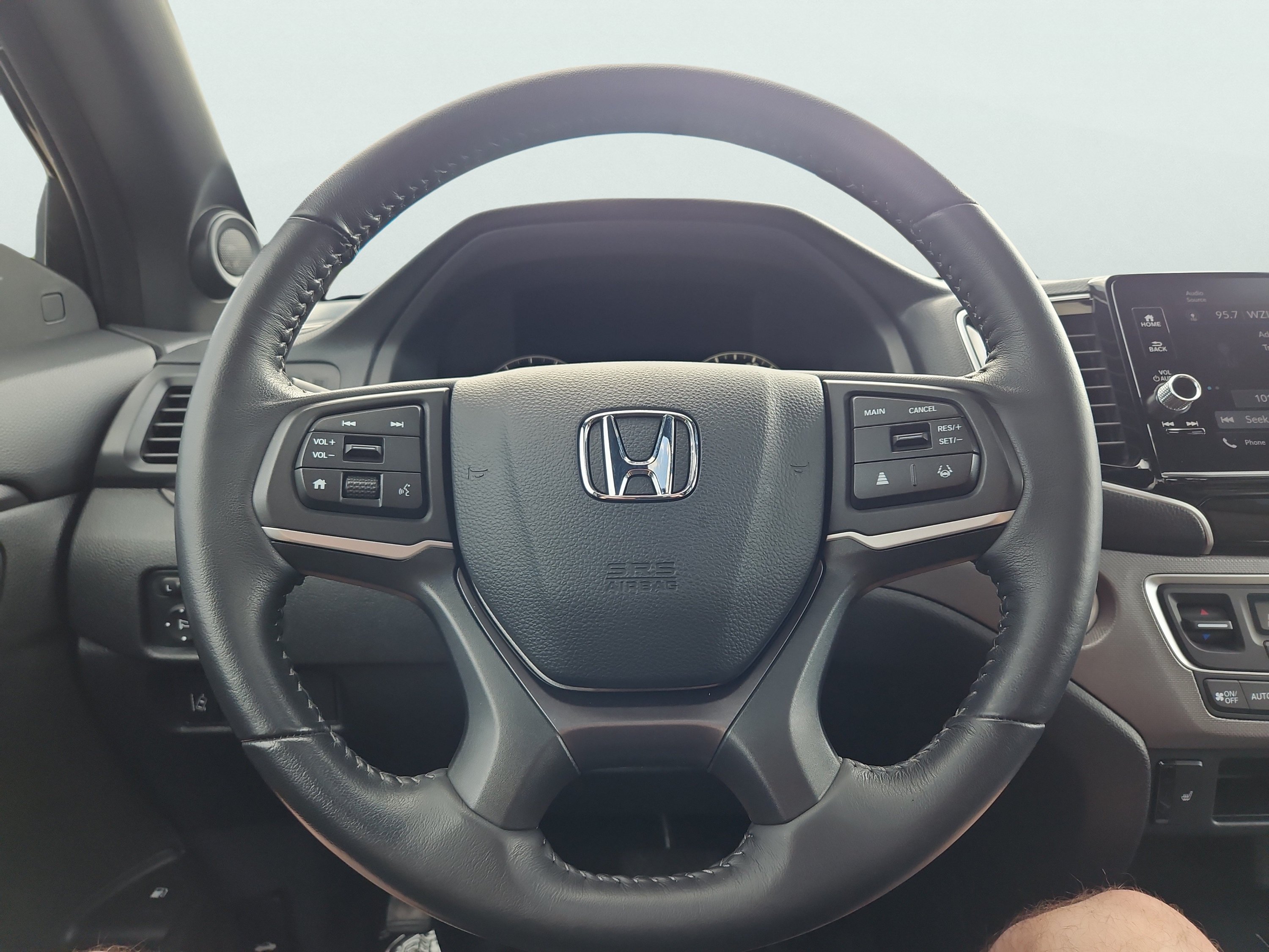 Certified 2024 Honda Ridgeline RTL image 23