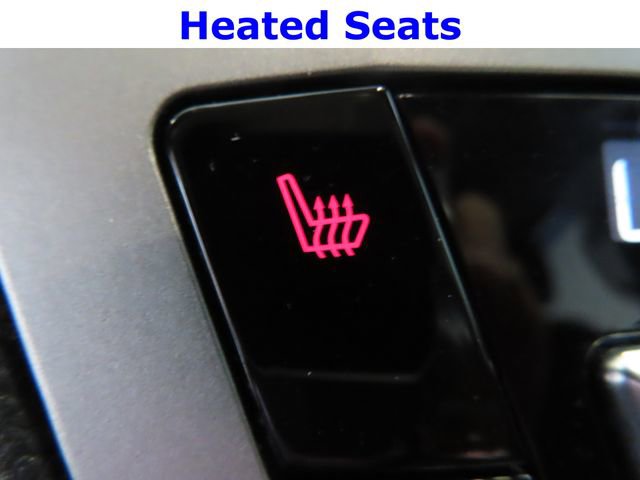 Used 2021 Ford Explorer XLT RWD image 25
