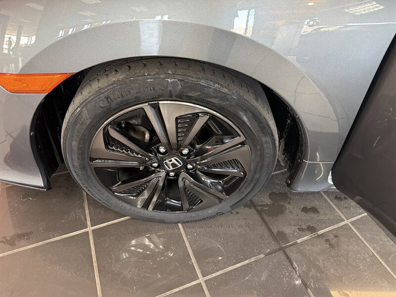 Used 2019 Honda Civic EX image 34
