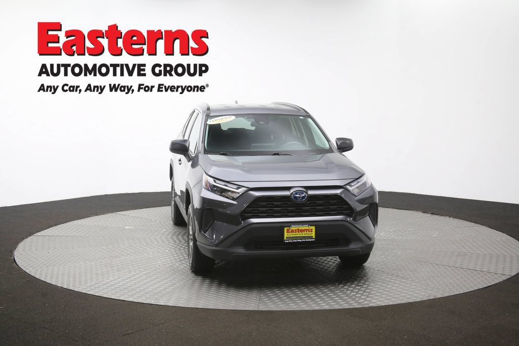Used 2023 Toyota RAV4 LE AWD/4WD image 50