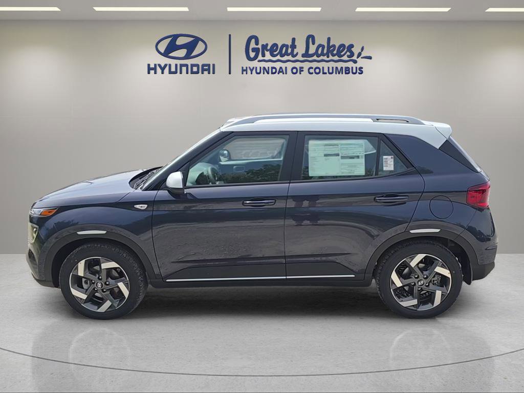 New 2026 Hyundai Venue SEL FWD image 2