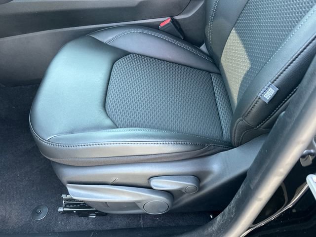 New 2026 Jeep Compass Latitude image 9