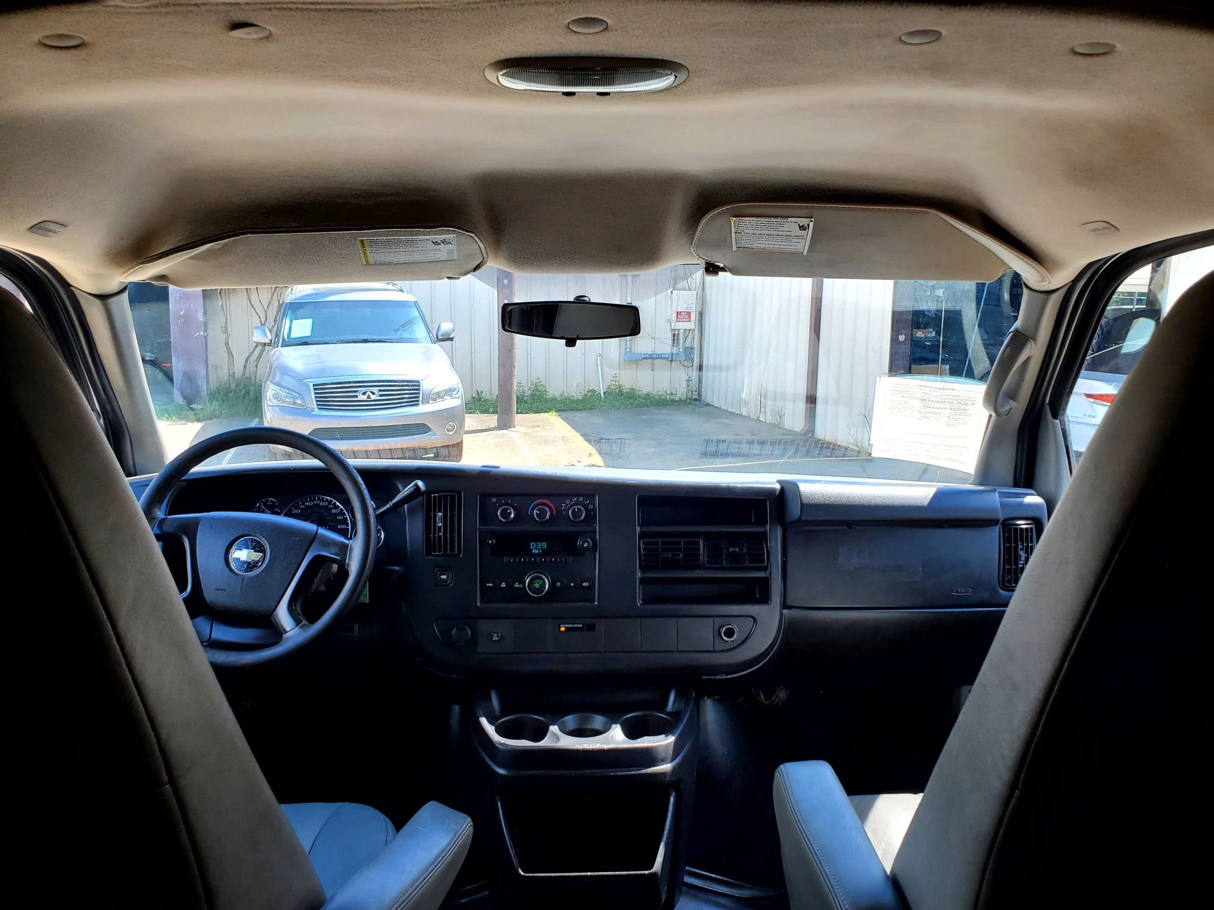 Used 2014 Chevrolet Express 1500 RWD image 36