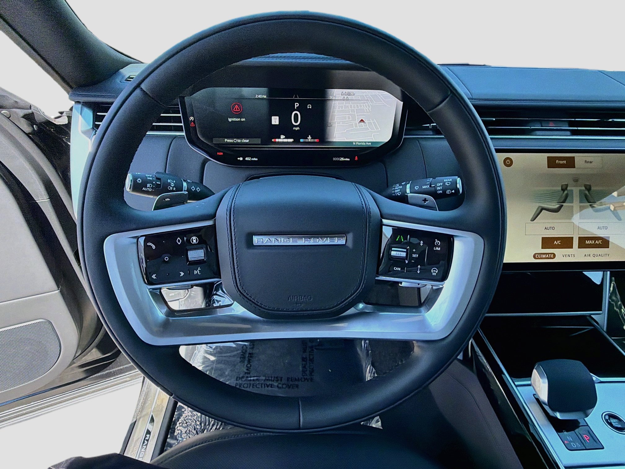 New 2026 Land Rover Range Rover Long Wheelbase SE AWD/4WD image 39