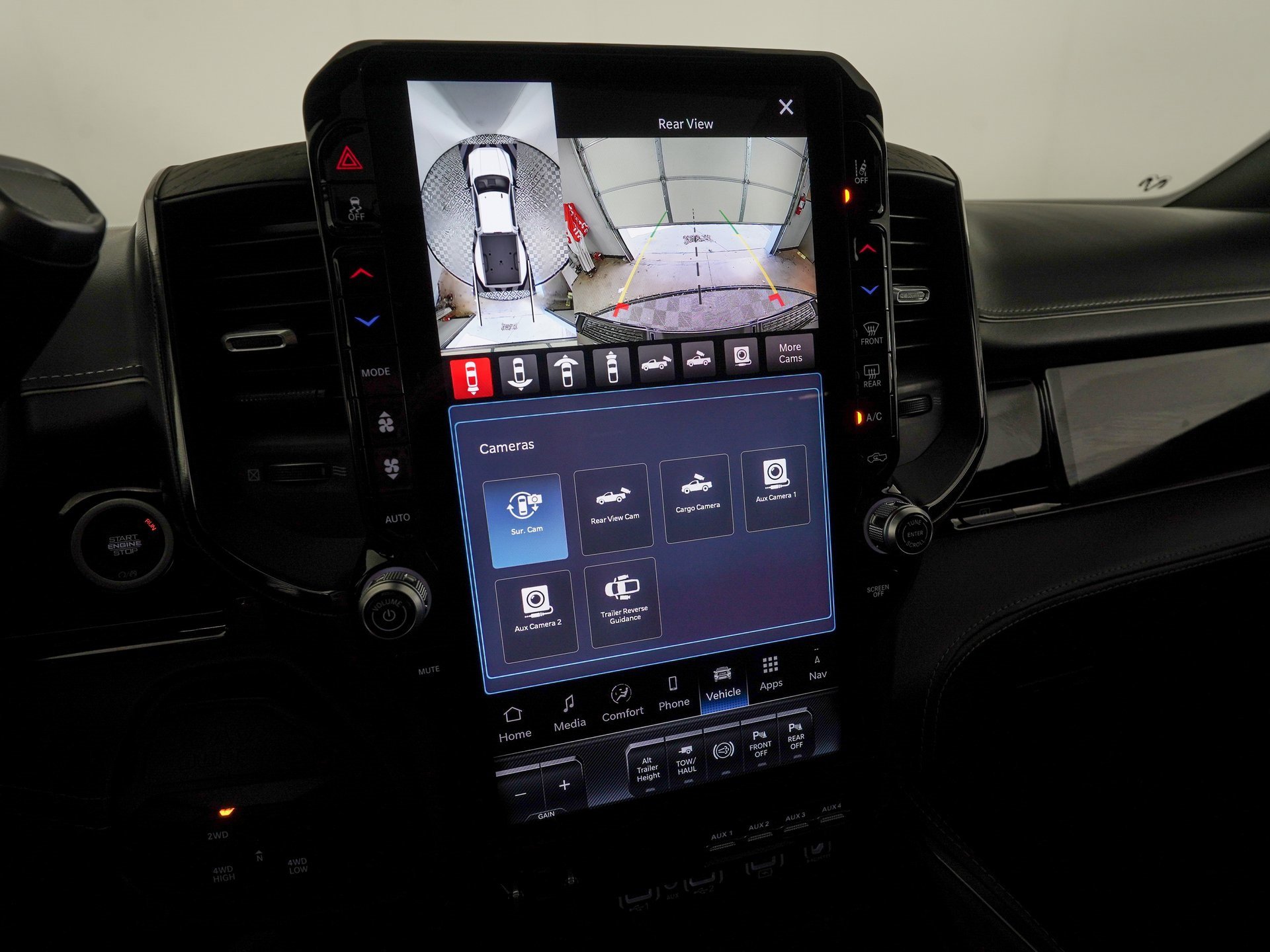 Used 2025 RAM 3500 Limited image 24