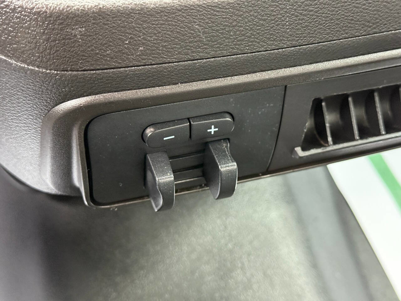 Used 2018 Ford Transit 350 148 Medium Roof RWD image 7