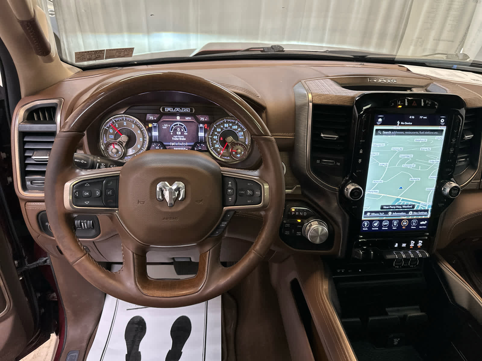 Used 2019 RAM 1500 Laramie Longhorn image 3