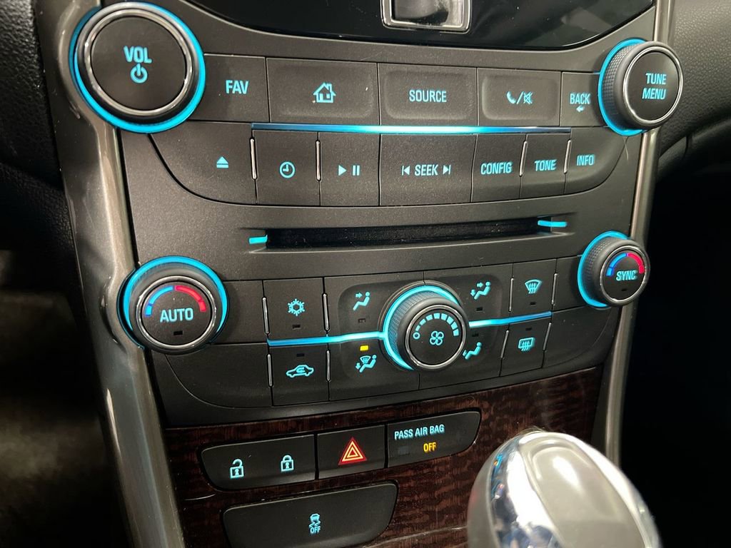 Used 2013 Chevrolet Malibu Eco w/ Power Convenience Package image 16
