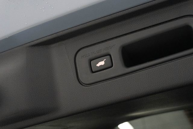 New 2026 Honda Pilot Sport image 9