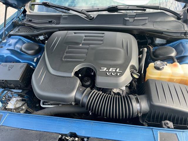 Used 2022 Dodge Challenger SXT w/ Blacktop Package image 41