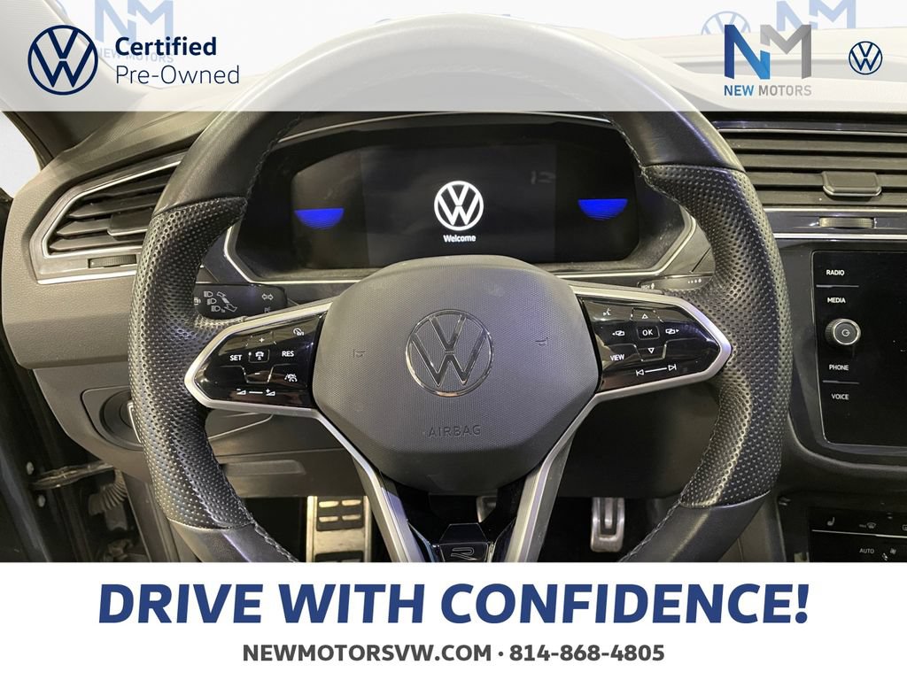 Used 2024 Volkswagen Tiguan SE R-Line AWD/4WD image 12