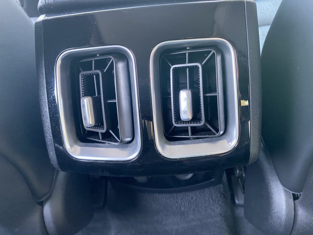 Used 2022 Kia Sorento SX FWD image 24