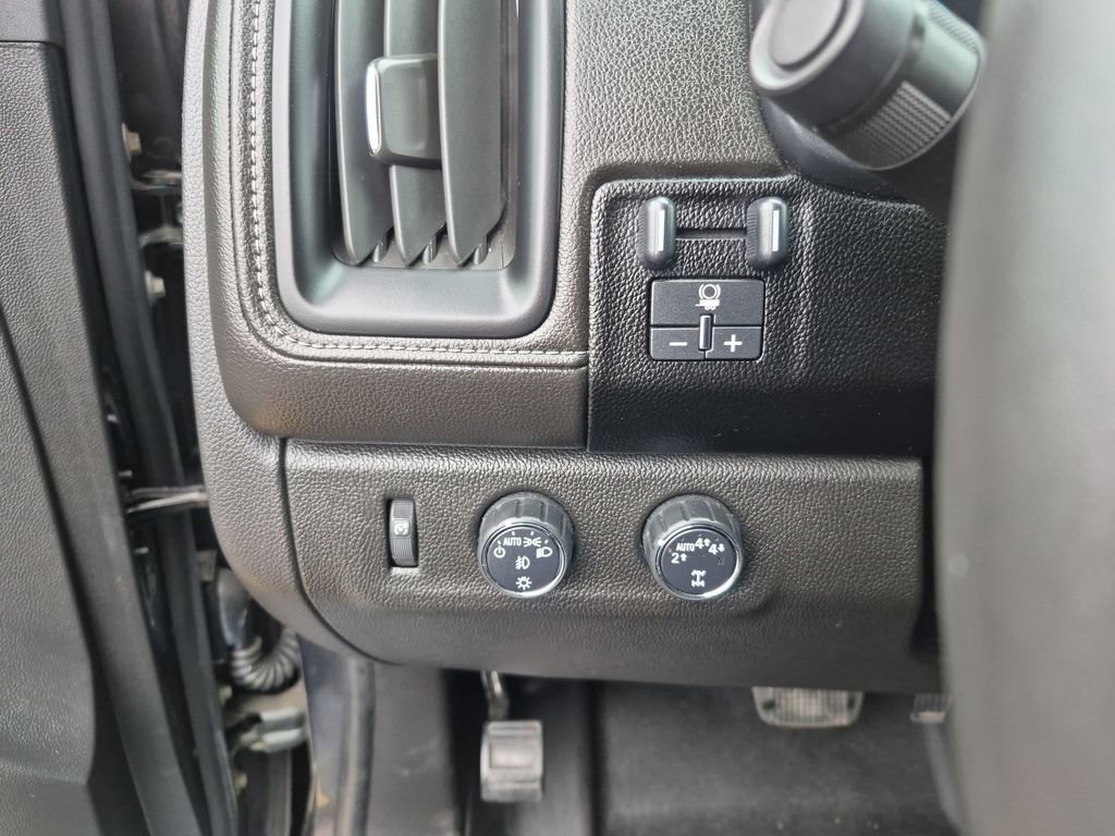 Certified 2019 GMC Canyon SLE w/ Elevation Edition image 20