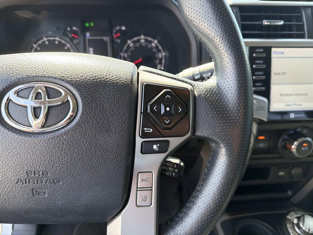 Used 2020 Toyota 4Runner SR5 Premium AWD/4WD image 26